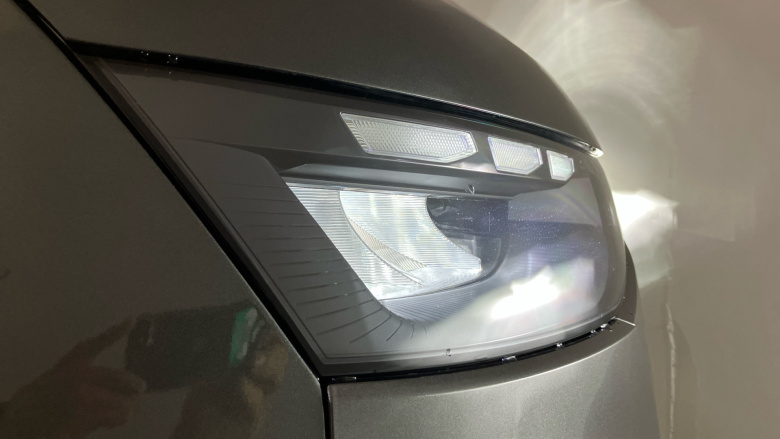 Volkswagen Transporter T28 Swb Diesel 2.0 TDI 110 Commerce Pro Van